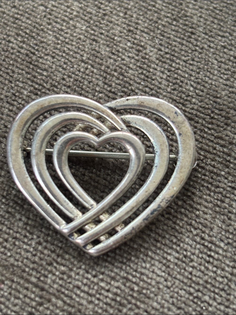 Sterling Vintage 1960’s Rainbow Heart Pin Brooch .925 Silver Fine Jewelry